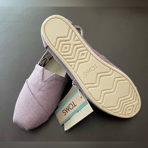 Toms shoes - Picture 3 of 3